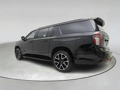 2021 Chevrolet Suburban RST