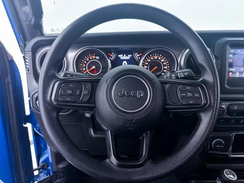 2022 Jeep Wrangler Unlimited Sport