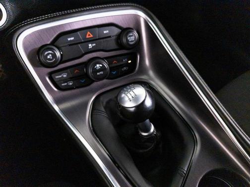 2015 Dodge Challenger R/T