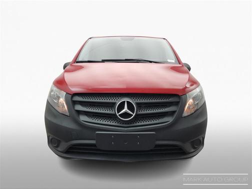 2016 Mercedes-Benz Metris Base