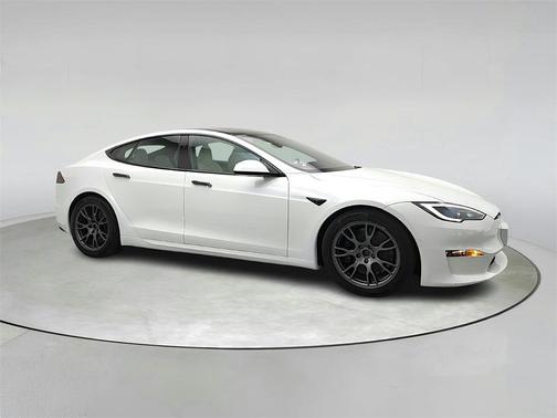 2023 Tesla Model S Standard Range
