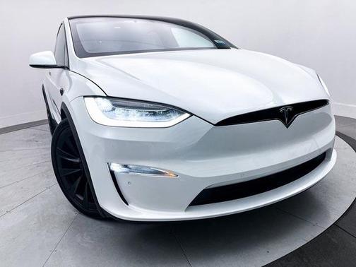 2022 Tesla Model X Plaid