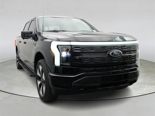 2023 Ford F-150 Lightning Platinum