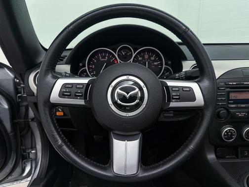 2011 Mazda MX-5 Miata Grand Touring
