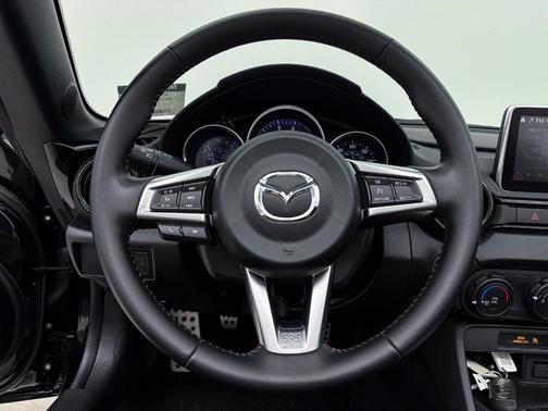 2016 Mazda MX-5 Miata Club