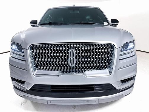2019 Lincoln Navigator Standard