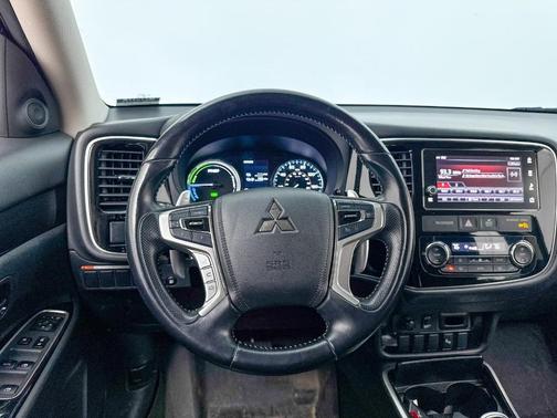 2018 Mitsubishi Outlander PHEV SEL
