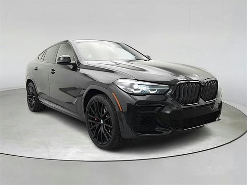 2023 BMW X6 M50i