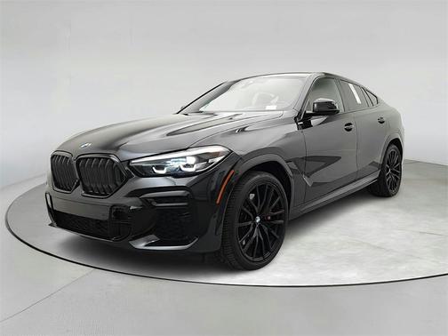 2023 BMW X6 M50i