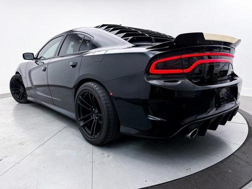 2017 Dodge Charger R/T 392