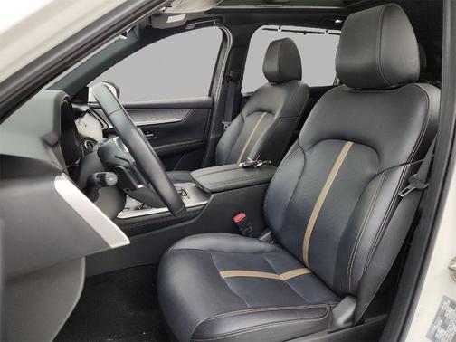 2024 Mazda CX-90 PHEV Premium Plus