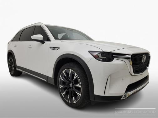 2024 Mazda CX-90 PHEV Premium Plus