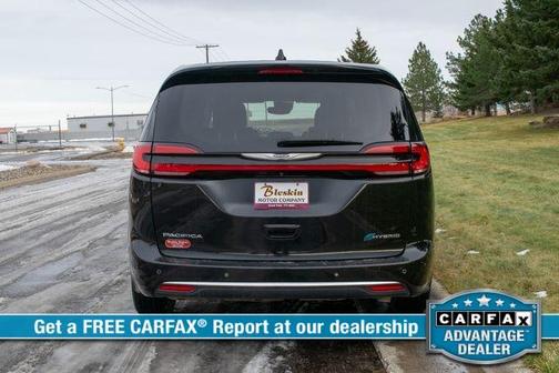 2023 Chrysler Pacifica Hybrid Touring L