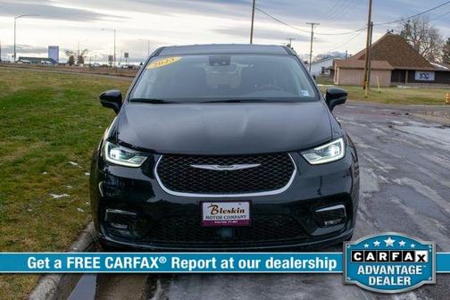 2023 Chrysler Pacifica Hybrid Touring L