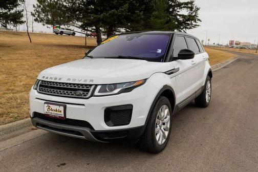 Fuji White 2018 Land Rover Range Rover Evoque SE