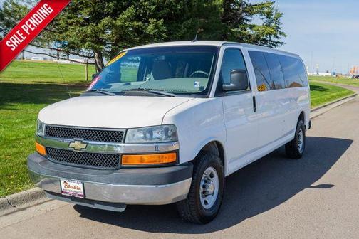 White 2011 Chevrolet Express 3500 LT