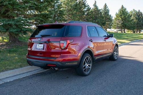 2018 Ford Explorer sport