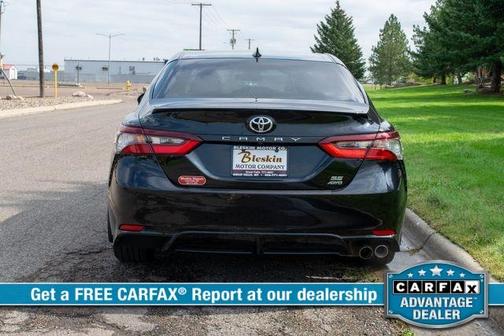 2022 Toyota Camry SE