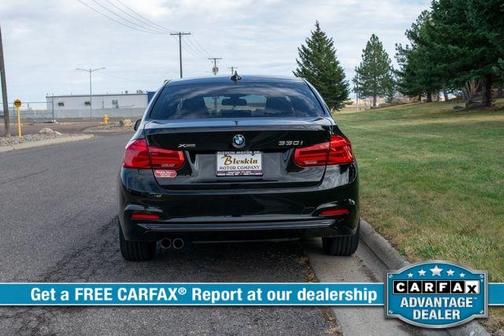 2018 BMW 330 i xDrive