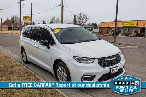 2024 Chrysler Pacifica Touring-L