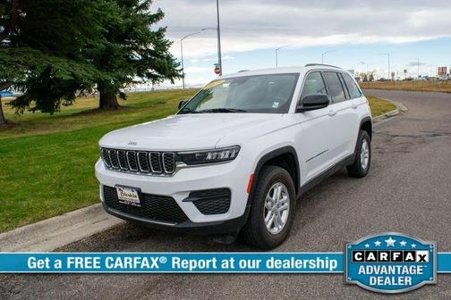 2023 Jeep Grand Cherokee Laredo