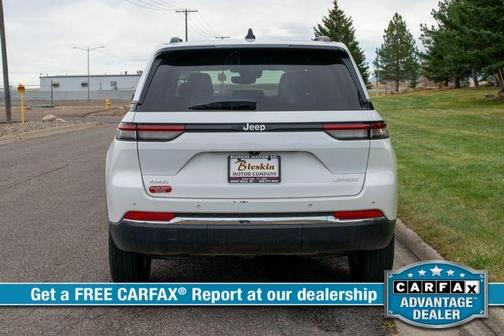 2023 Jeep Grand Cherokee Laredo