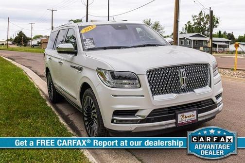 White 2019 Lincoln Navigator Black Label