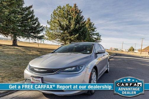 2015 Chrysler 200 Limited