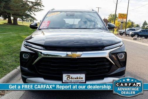 Black 2025 Chevrolet Trailblazer LT