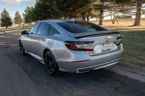 2020 Honda Accord Touring 2.0T