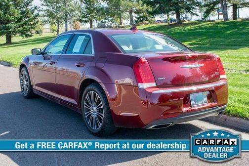2017 Chrysler 300 Limited
