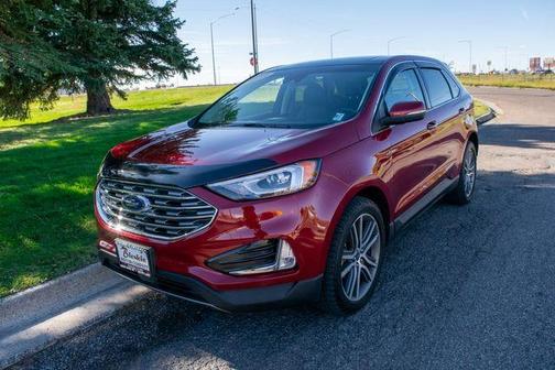 2019 Ford Edge Titanium