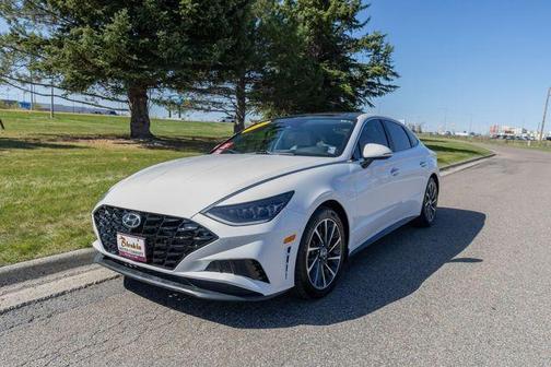 White 2022 Hyundai SONATA Limited