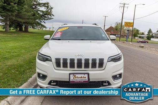 White 2019 Jeep Cherokee Overland