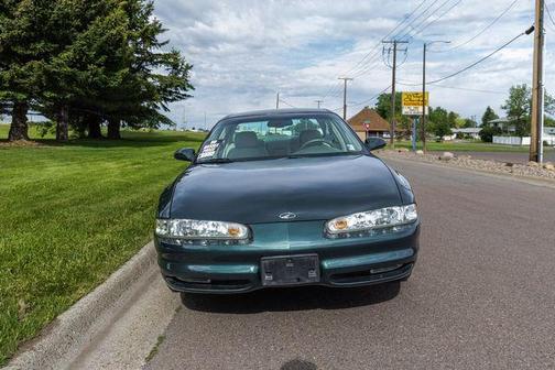 Tan 1999 Oldsmobile Intrigue GLS