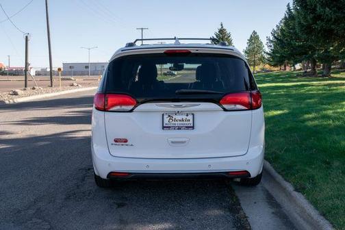 2018 Chrysler Pacifica Touring-L Plus