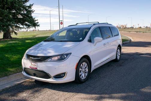 2018 Chrysler Pacifica Touring-L Plus