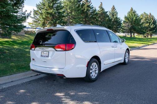 2018 Chrysler Pacifica Touring-L Plus