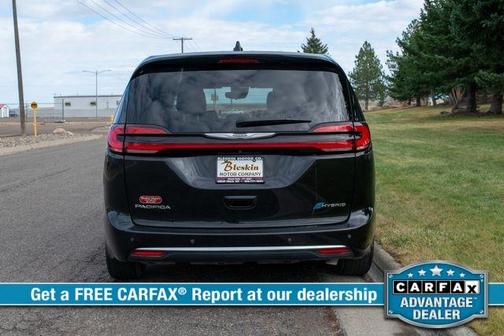 2023 Chrysler Pacifica Hybrid Touring L