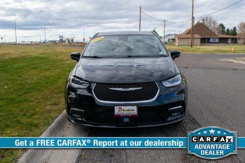 2023 Chrysler Pacifica Hybrid Touring L