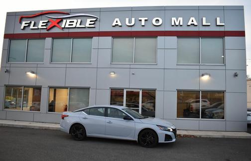 2023 Nissan Altima 2.5 SR