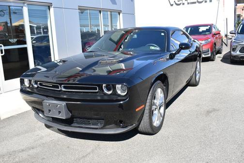 2023 Dodge Challenger SXT