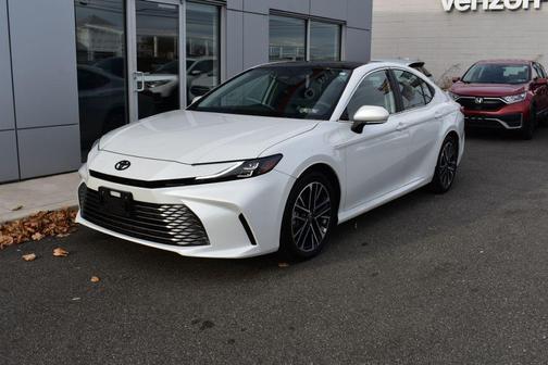 2025 Toyota Camry XLE