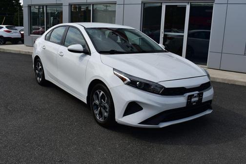 2023 Kia Forte LX