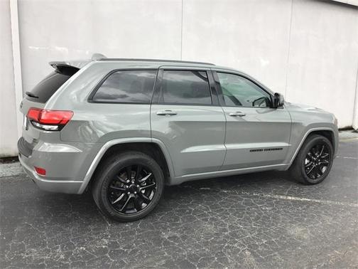 2021 Jeep Grand Cherokee Laredo X