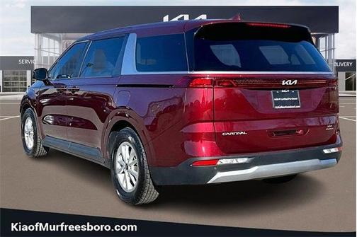 2024 Kia Carnival LX