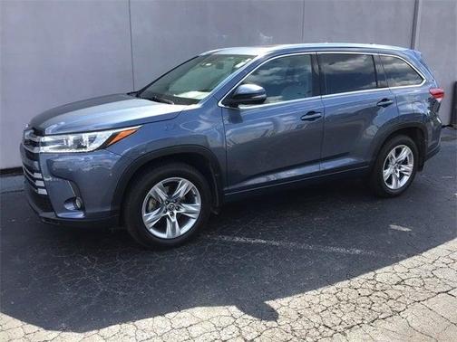 2017 Toyota Highlander Limited
