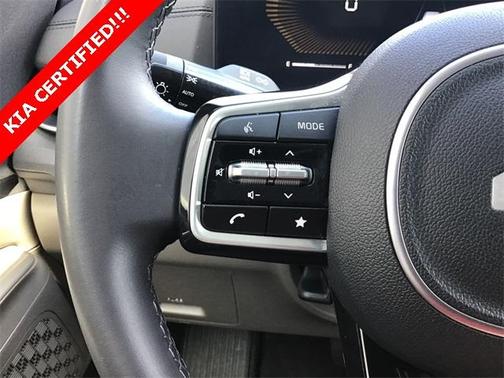 2025 Kia Carnival EX