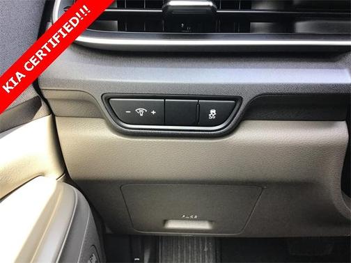 2025 Kia Carnival EX