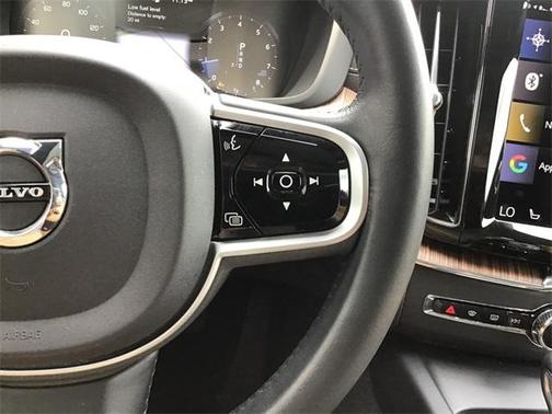 2021 Volvo XC60 T5 Inscription